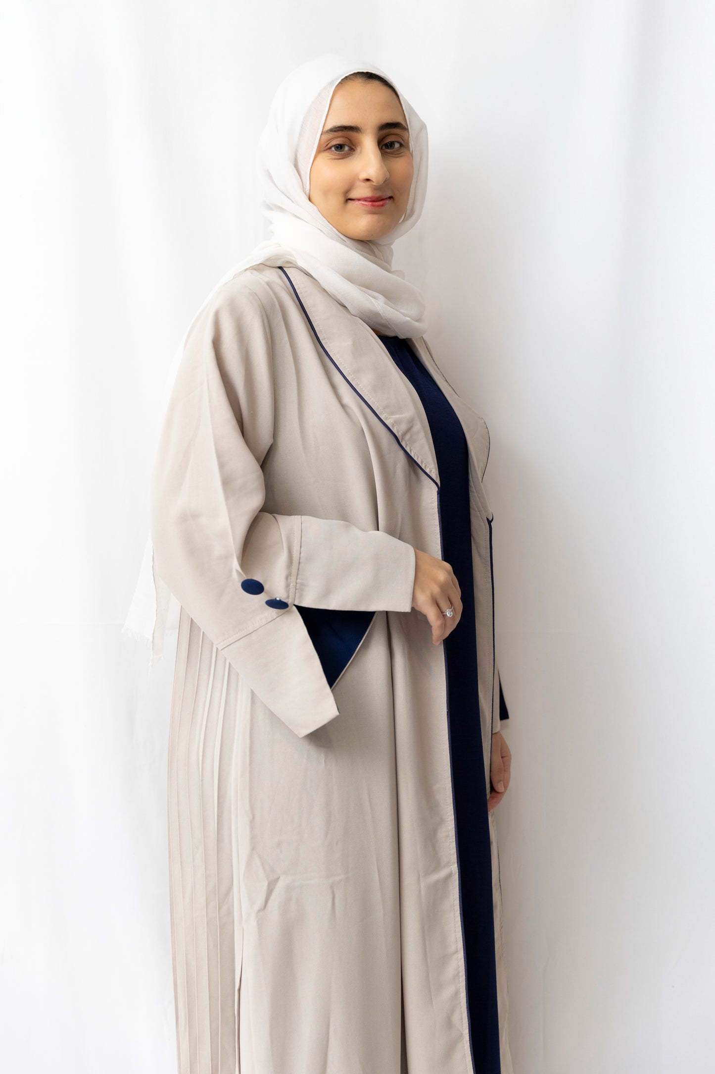 Pleated Collared Abaya - Beige