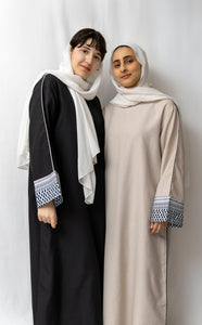 Keffiyeh Sleeve