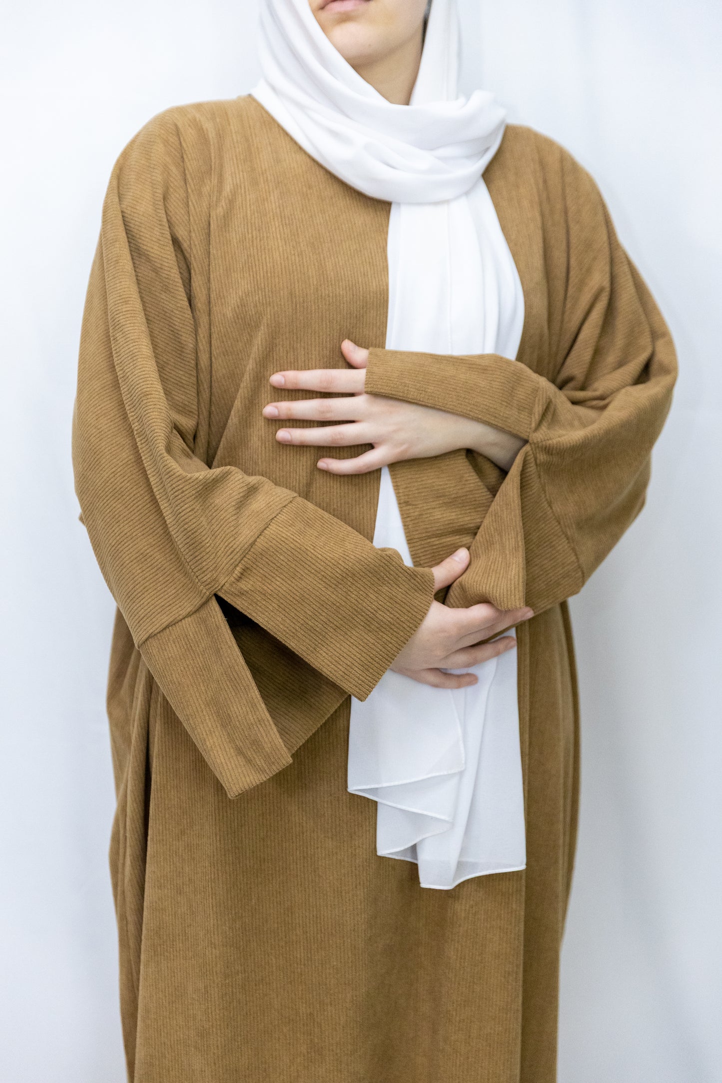 Closed Corduroy Abaya - Chesnut