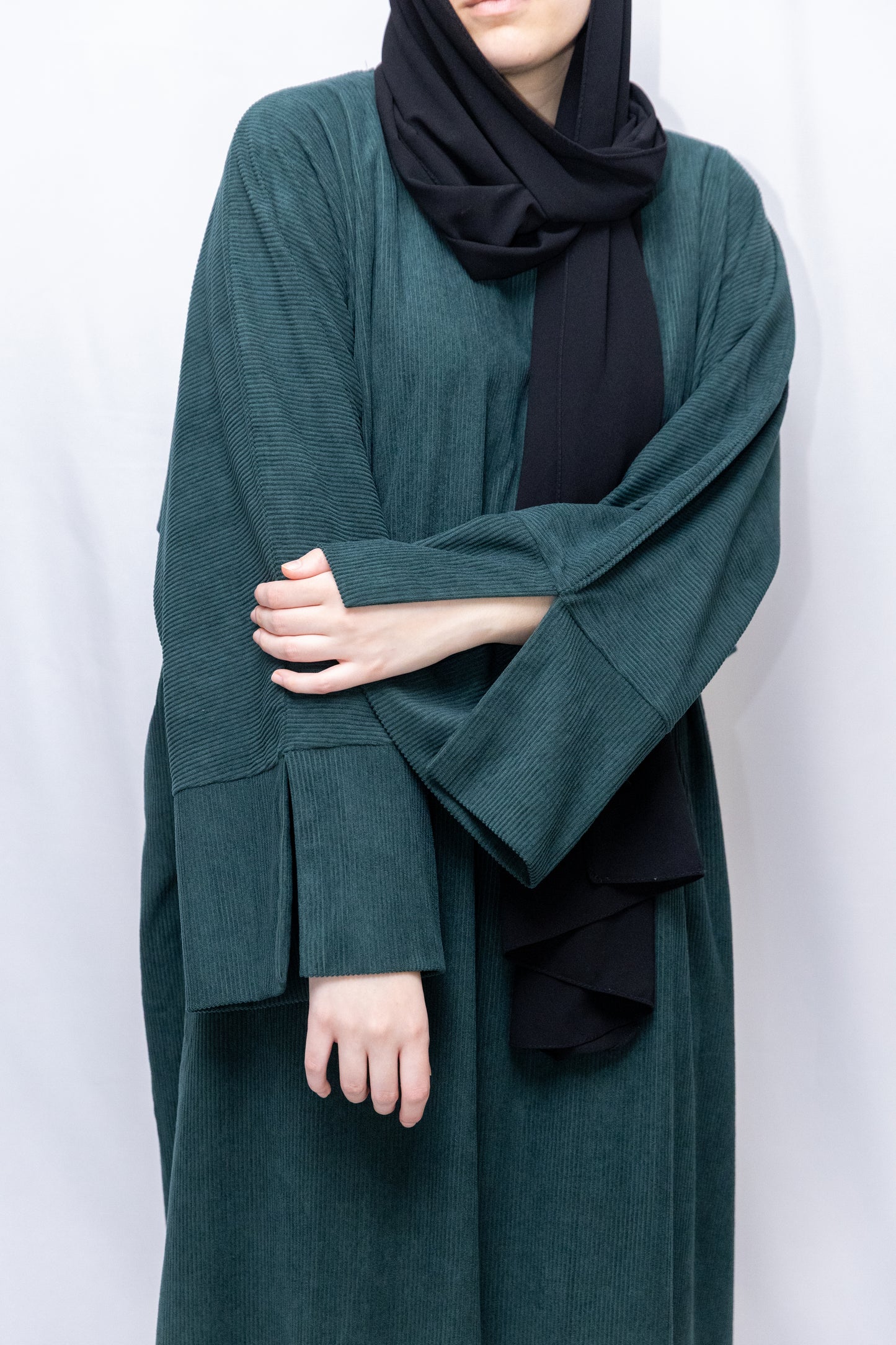 Closed Corduroy Abaya - Forest Green
