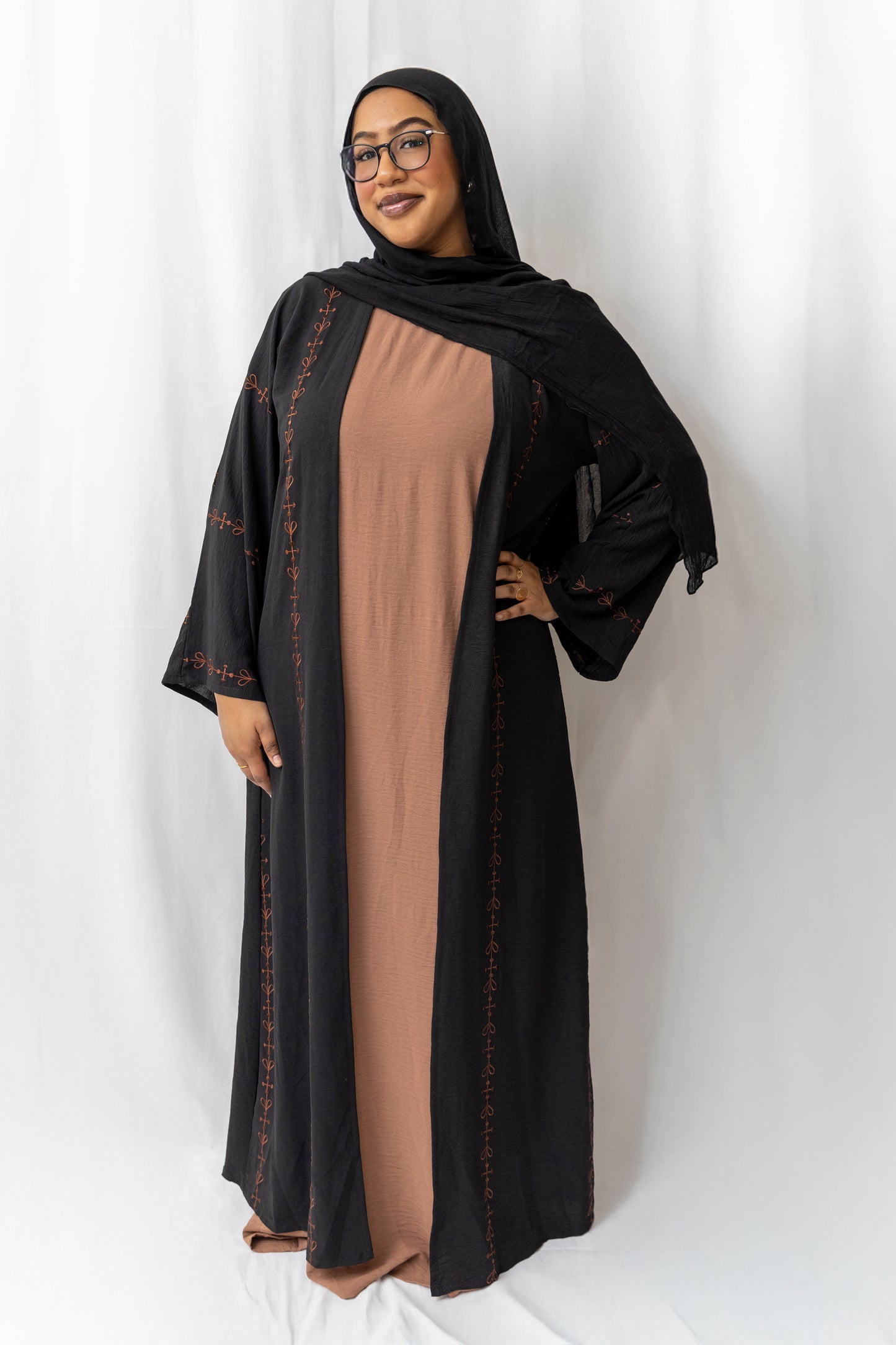 Embroidered Open Abaya - Black and Brown