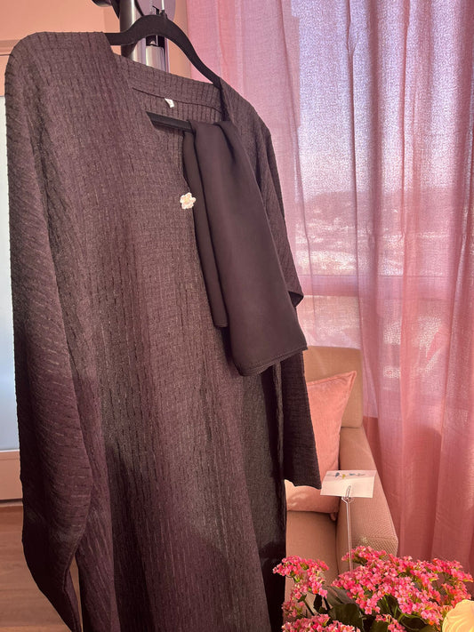 Desert Dusk Textured Abaya with matching Hijab - Black